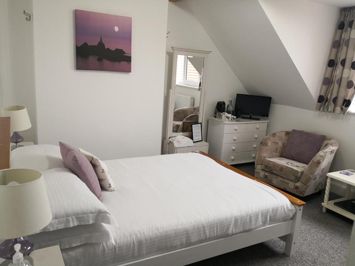 Sunset Guest House Hunstanton Exterior foto A room at the hotel